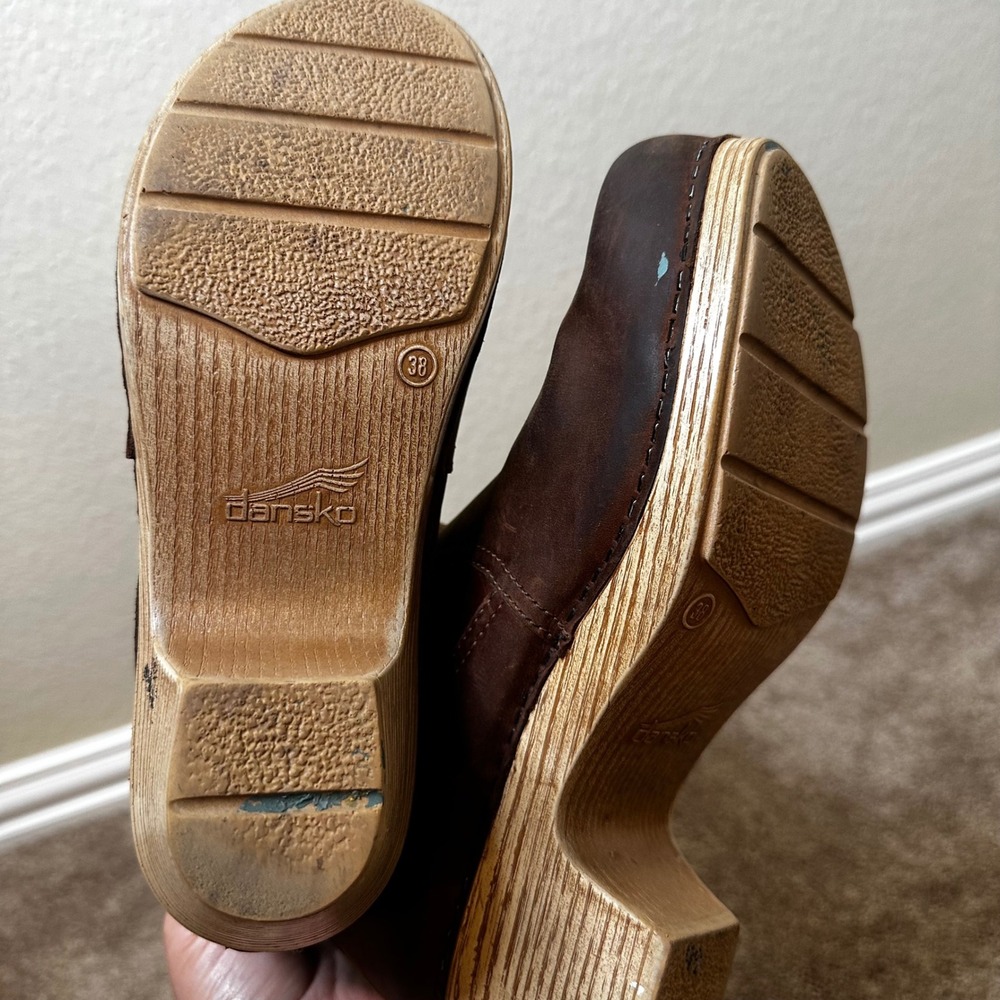 Dansko Brown Oiled Leather Tall Clog Boots Side Zip Wood Heel Size 38 7.5-8 - Picture 6 of 9